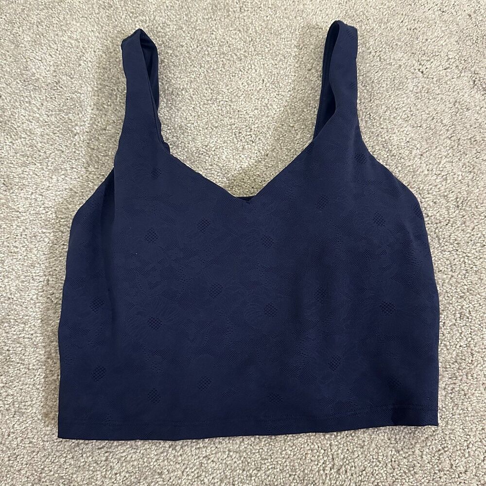 OFFLINE By Aerie Lace Low Key Longline Sports Bra royal navy small